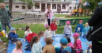 Wspomóż III Ogród Jordanowski w wyposażaniu ogólnodostępnego placu zabaw dla dzieci